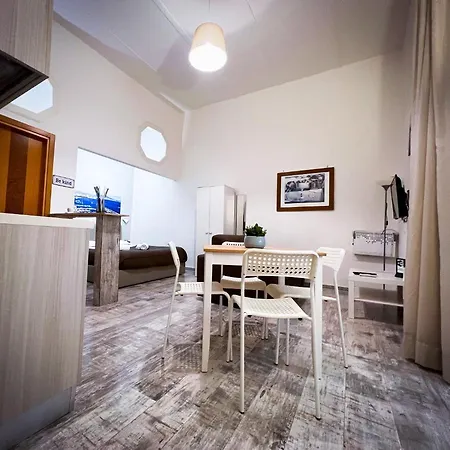 Casa Martino Formale * Naples